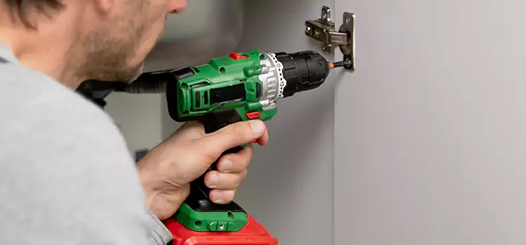 Commercial Door Hinge Repair Lincoln