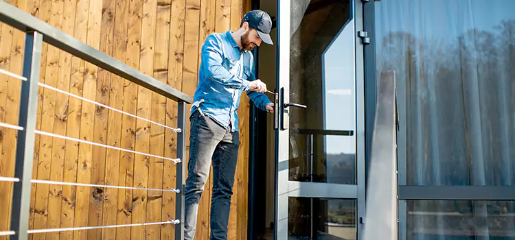 Patio Screen Door Installation Lincoln